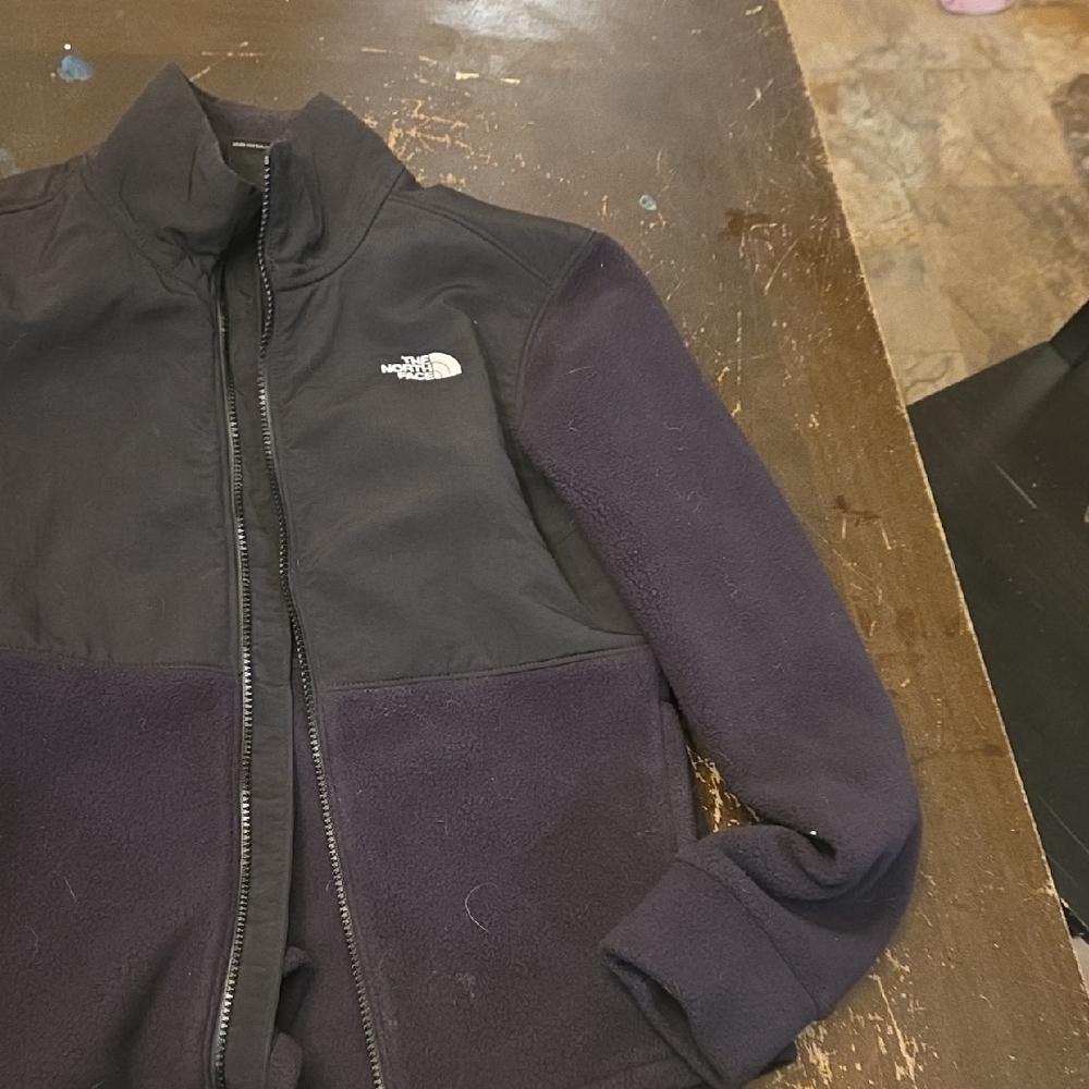 The North Face Women's Black and Navy Performance Jacket